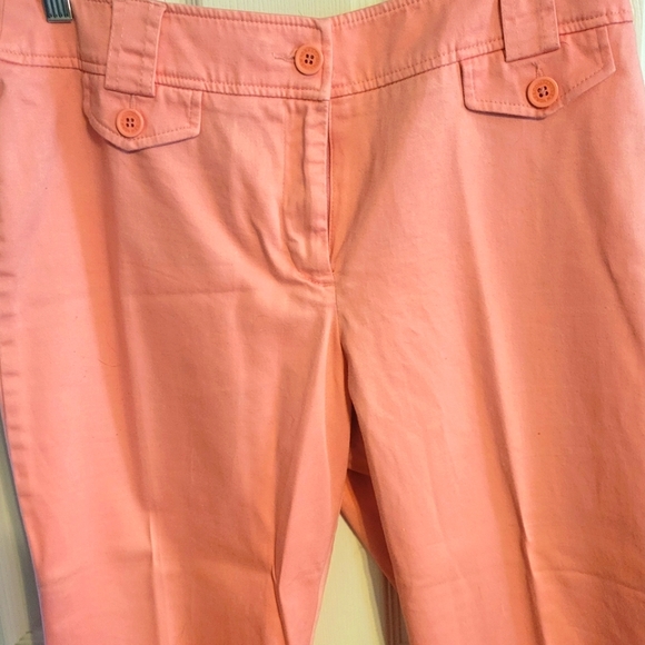 Capris - Picture 1 of 4